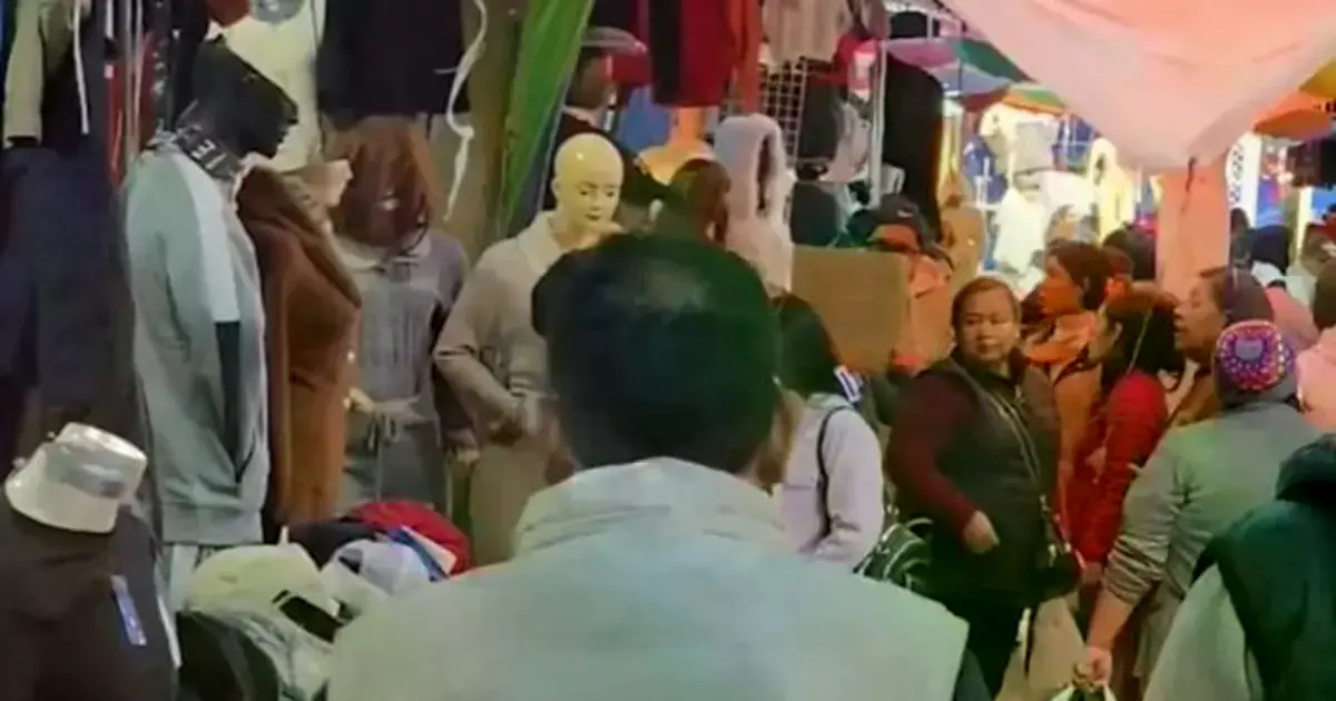 El frío en Santa Cruz impulsa las ventas en la feria de invierno de Alto San Pedro
