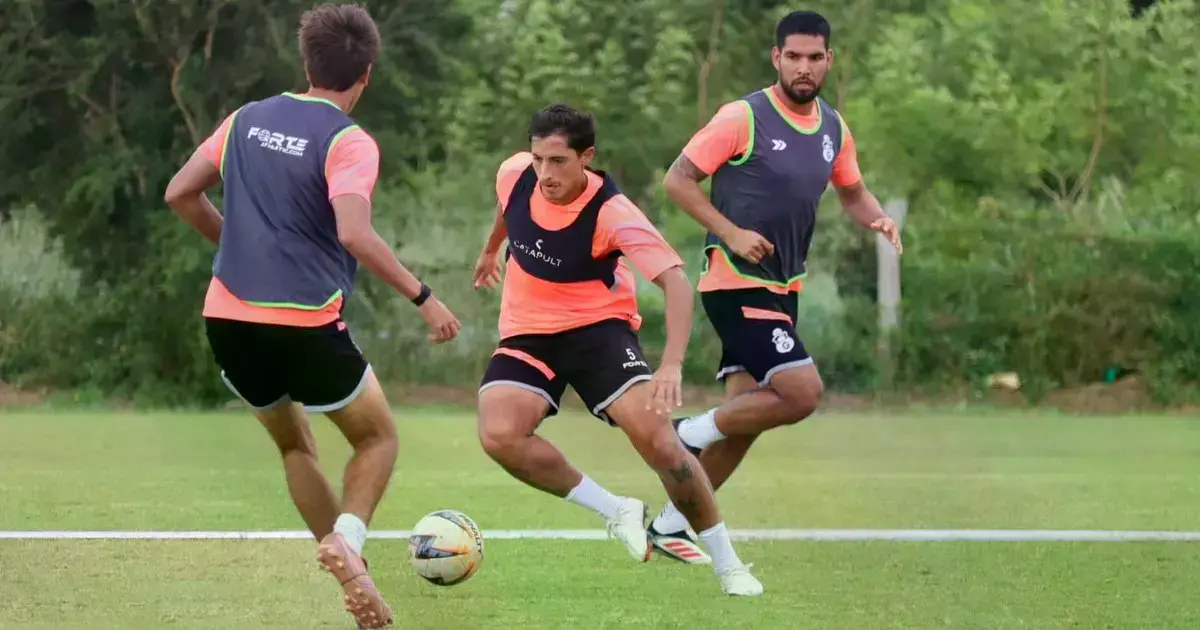 El primer plantel de Guabirá ayer cerró prácticas.