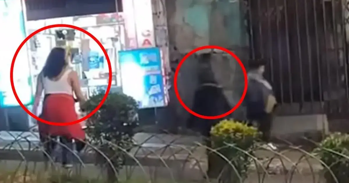 Dos mujeres peleaban en una avenida de La Paz