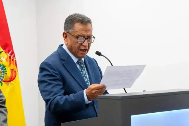El ministro de Gobierno, Marco Antonio Oviedo.