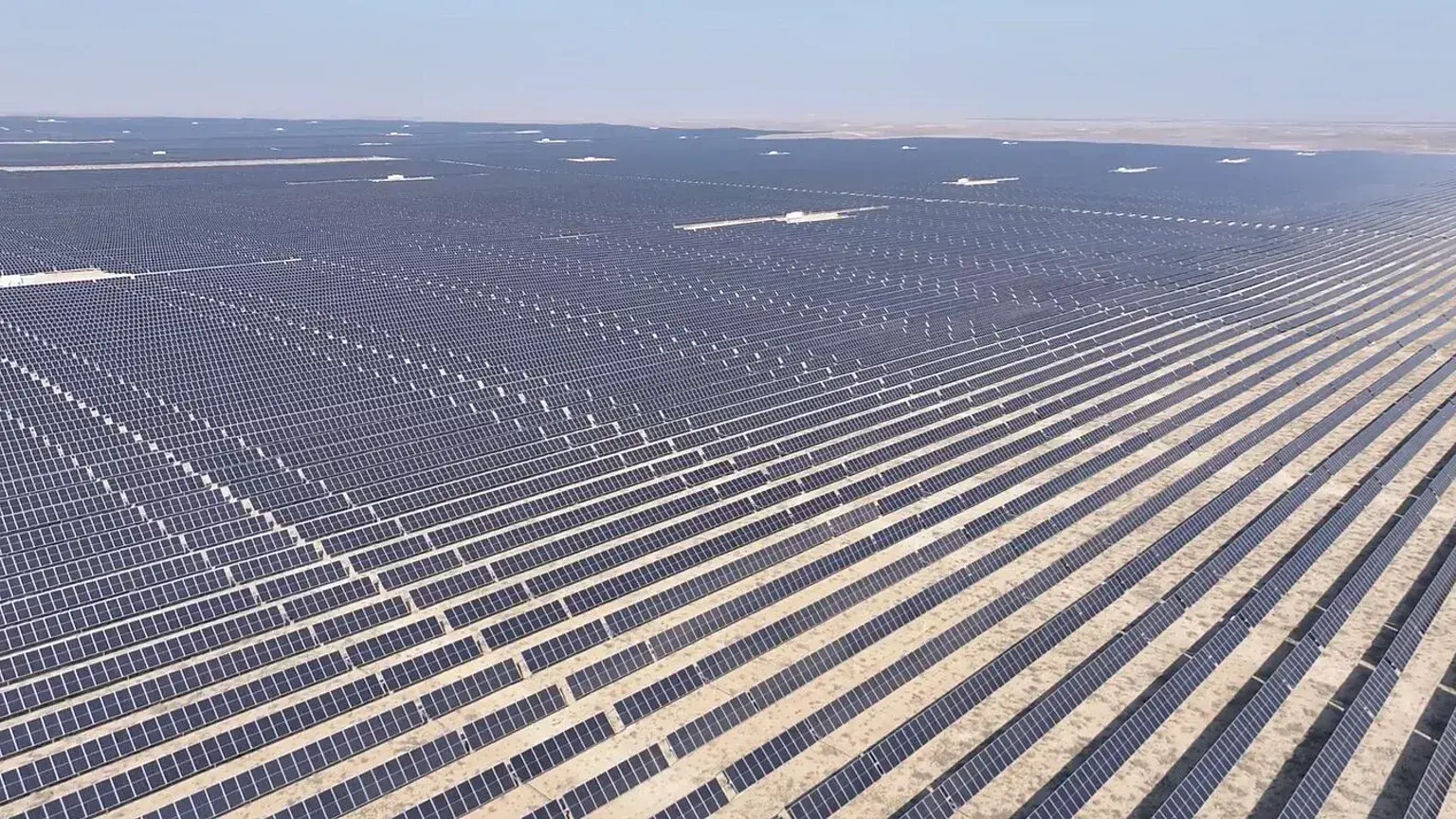 Central solar en Bujará - Derechos de autor Euronews
