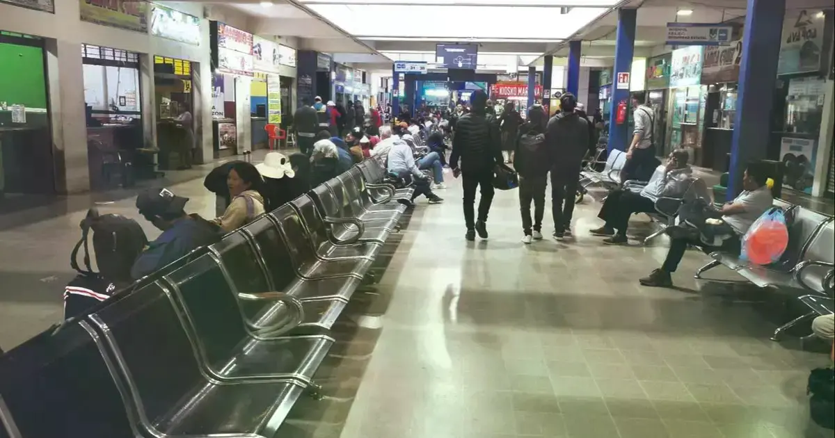 Desde la Bimodal de Santa Cruz de la Sierra, los viajes hacia el interior se realizan hasta Cochabamba.