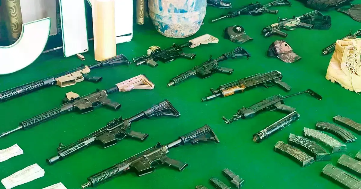 Las armas en poder del grupo de Marset fueron incautadas por la justicia y quedaron a cargo de la Felcc.