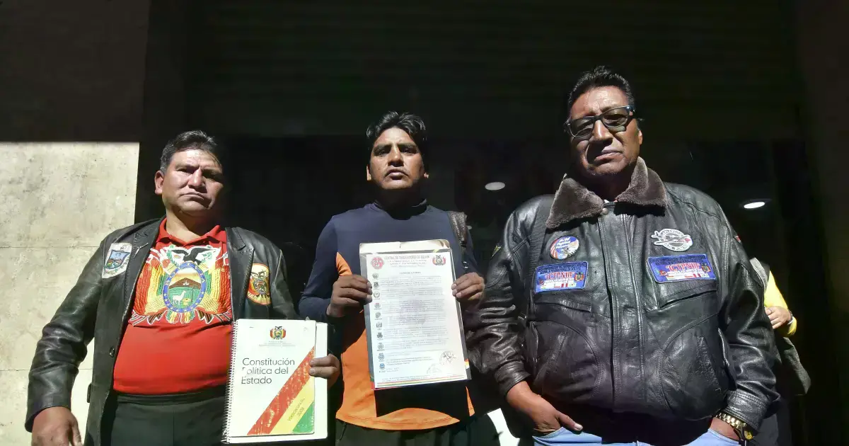 Dirigente de los gremiales y transporte pesado en puertas de la Fiscalía