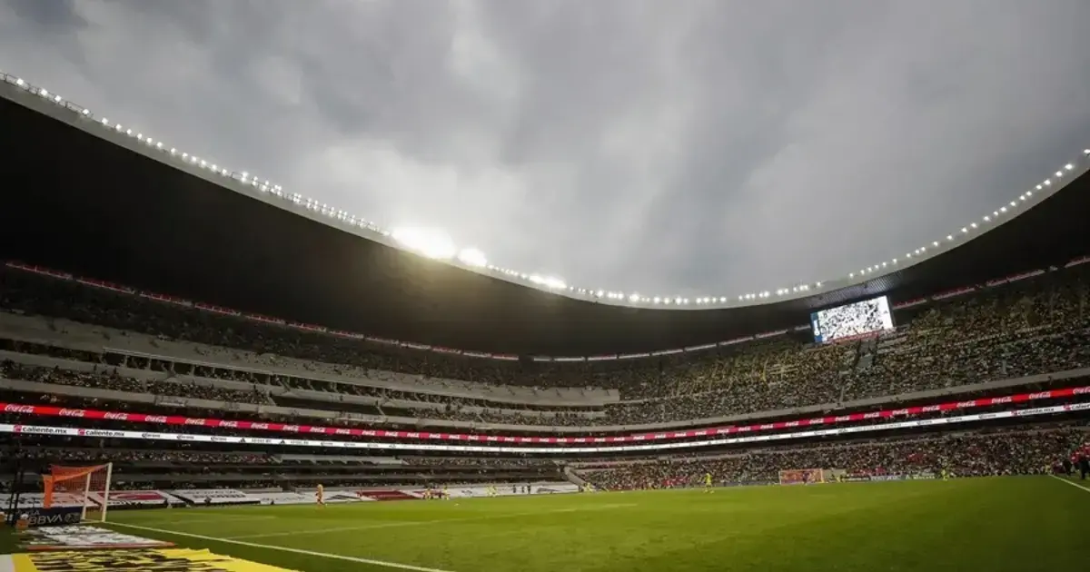 El histórico estadio Azteca.