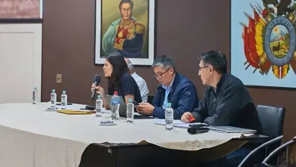 Reunión de la CTEUB y los ministros de Estado.