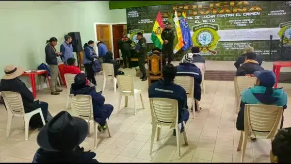 Los aprehendidos fueron trasladados a la Felcc de El Alto. Foto: Defensoría del Pueblo