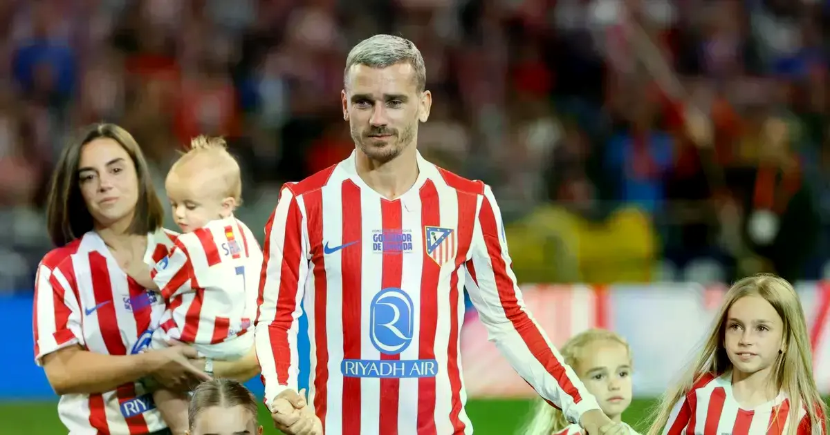 El delantero francés durante su despedida.