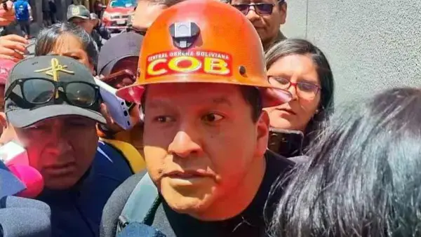 Fiscalía investiga a Mario Argollo por instigación y posible terrorismo.