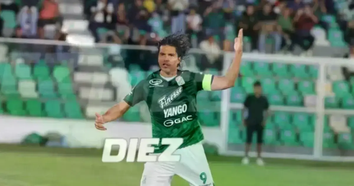 El atacante durante un partido con Oriente en el Tahuichi.
