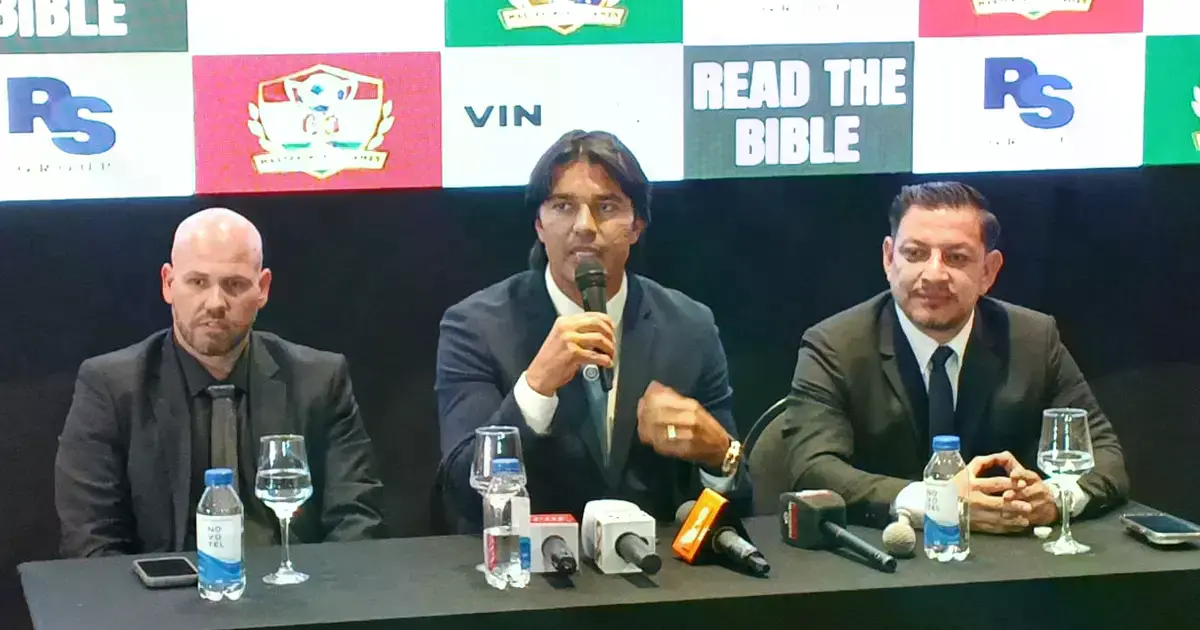 Marcelo Martins durante la presentacion del Partido de Leyendas.