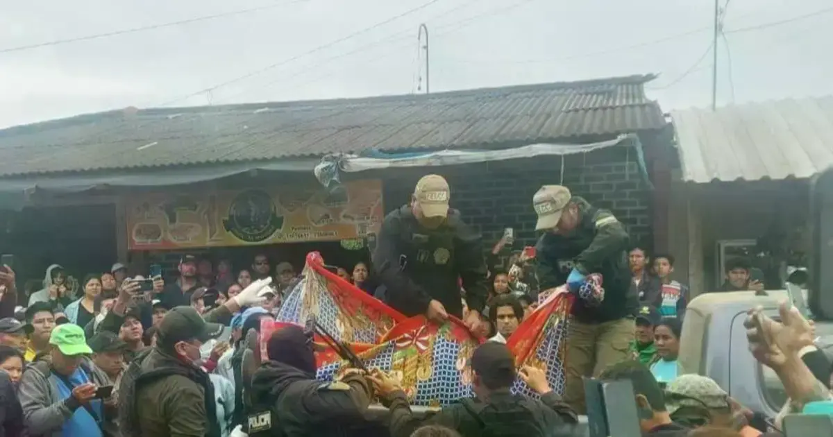 La Policía realizó el levantamiento del cuerpo del hombre asesinado