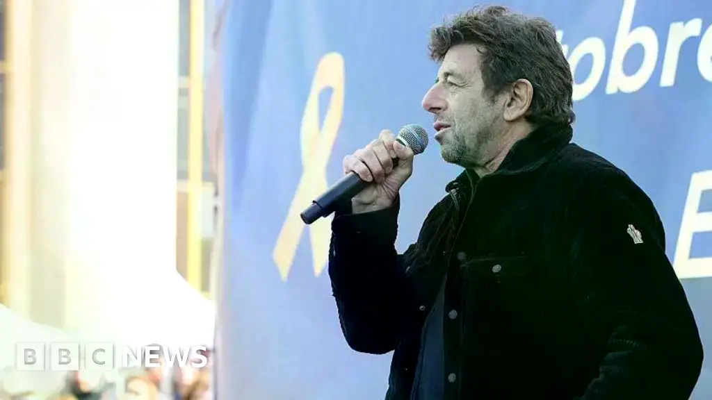 El abogado de Patrick Bruel insiste en que su relación con Flavie Flament fue consensuada.