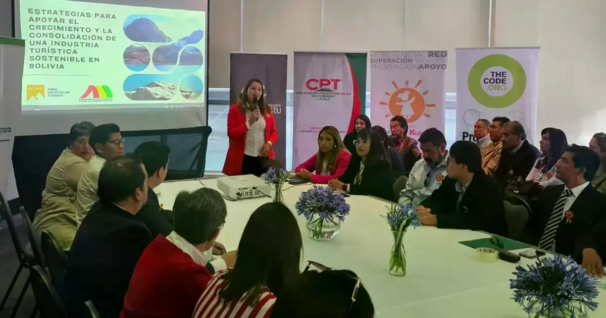 El sector hotelero trabajó en varias reuniones con el Gobierno para la reactivación del turismo, afectado desde la pandemia.