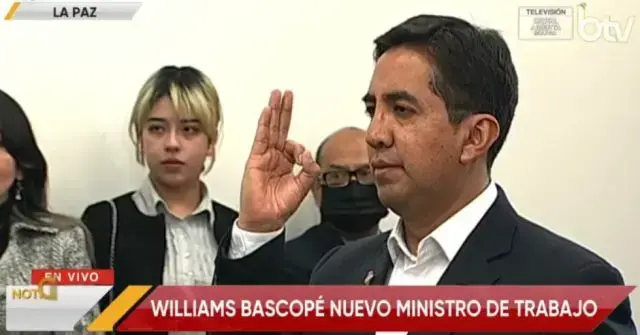 Posesión de Williams Bascopé como ministro de Trabajo