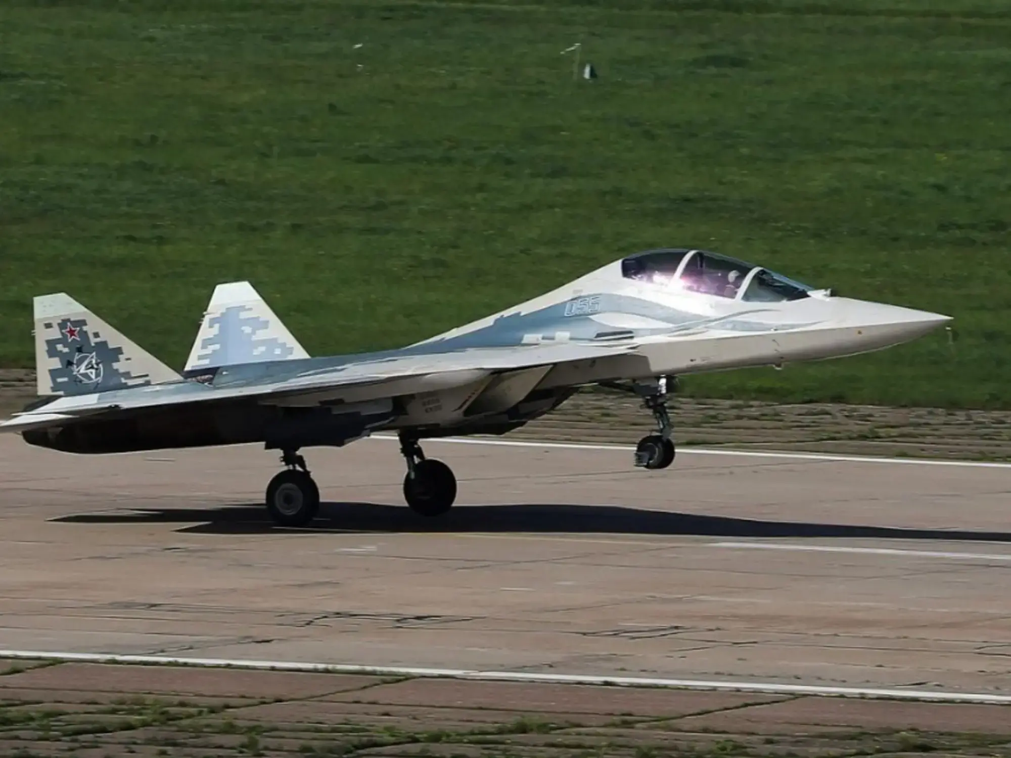 El Su-57D promete revolucionar la guerra aérea.