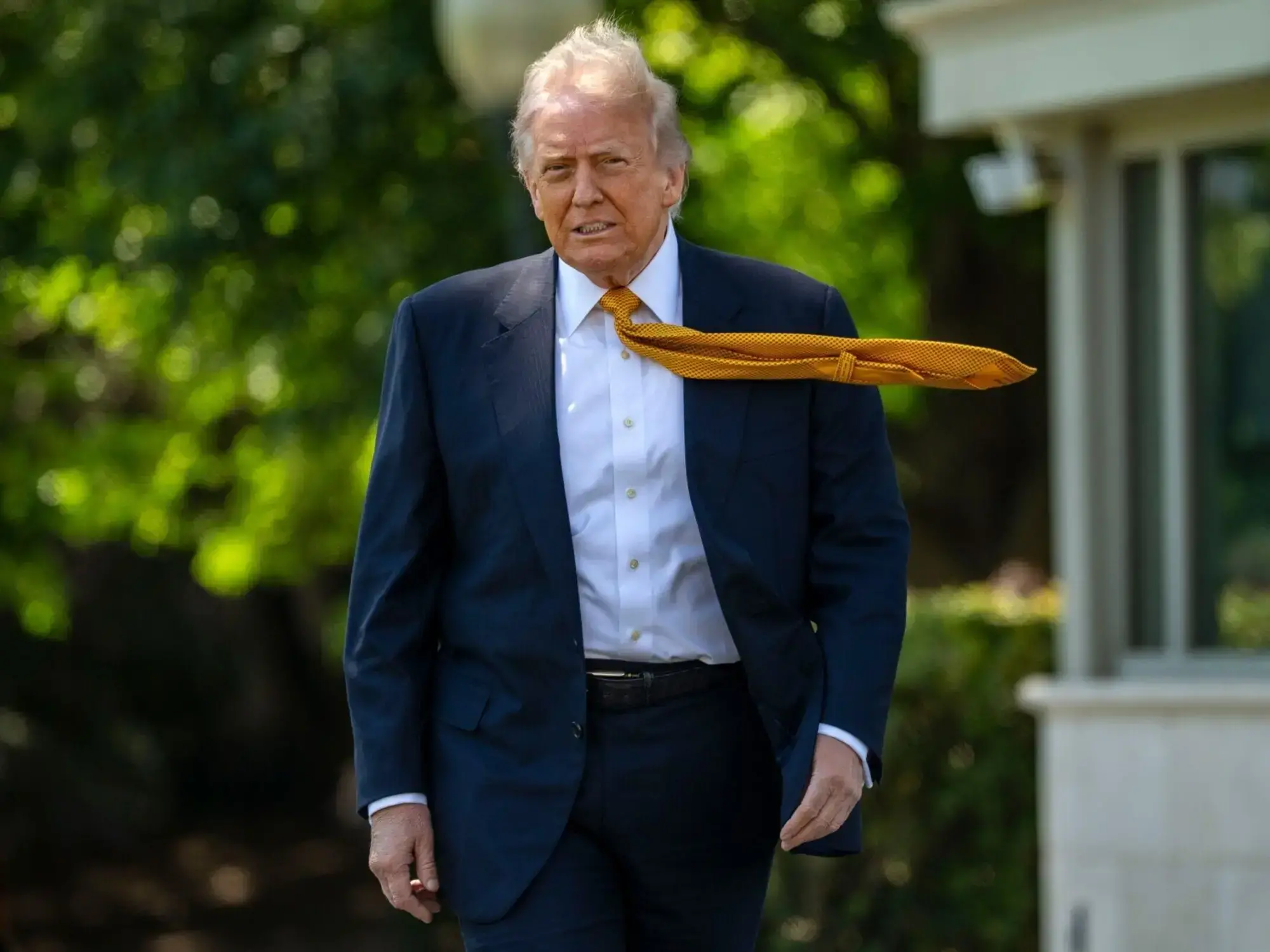Donald Trump se mostró optimista sobre un acuerdo con Irán, pero dejó una fuerte advertencia.