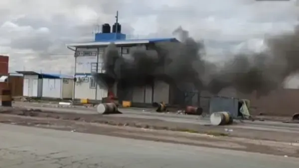 Tranca de Achica Arriba, carretera La Paz - Oruro. Foto: Captura
