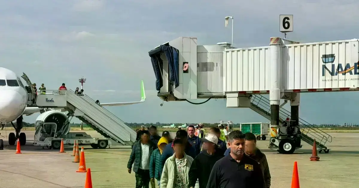 Los bolivianos expulsados de Chile tras la coordinación entre ambos Estados