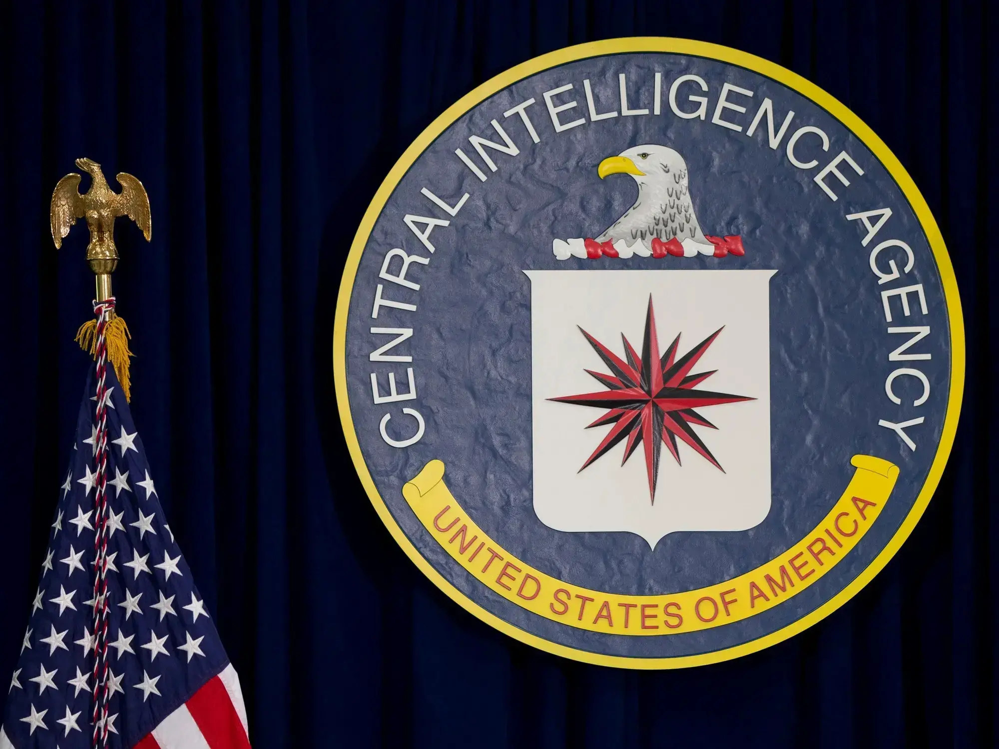 El sello de la CIA en su sede de Langley, Virginia.