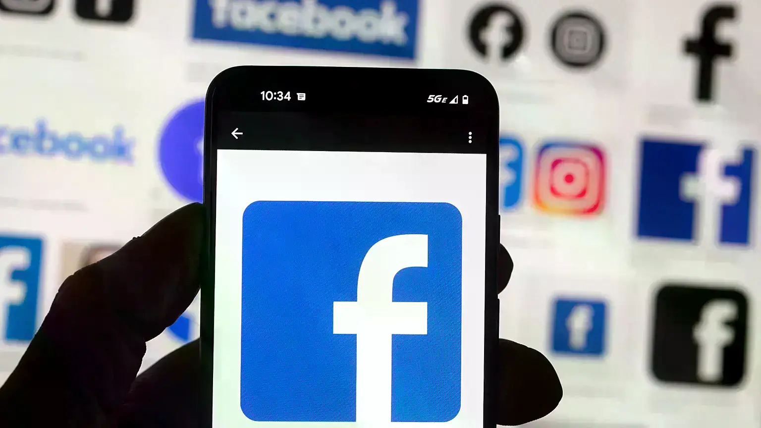 Meta lanza suscripciones de pago para Instagram, Facebook y WhatsApp