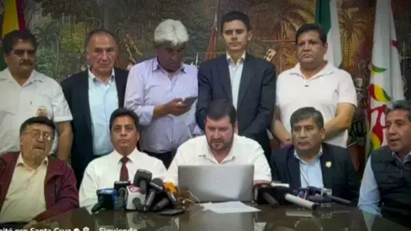 Dirigentes del movimiento cívico
