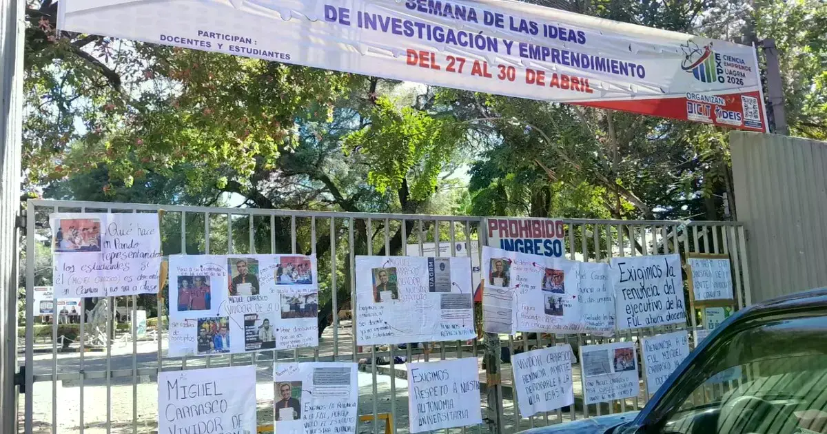 Estudiantes cierran la Uagrm y exigen renuncia de dirigente de la FUL