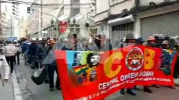 La COB movilizada