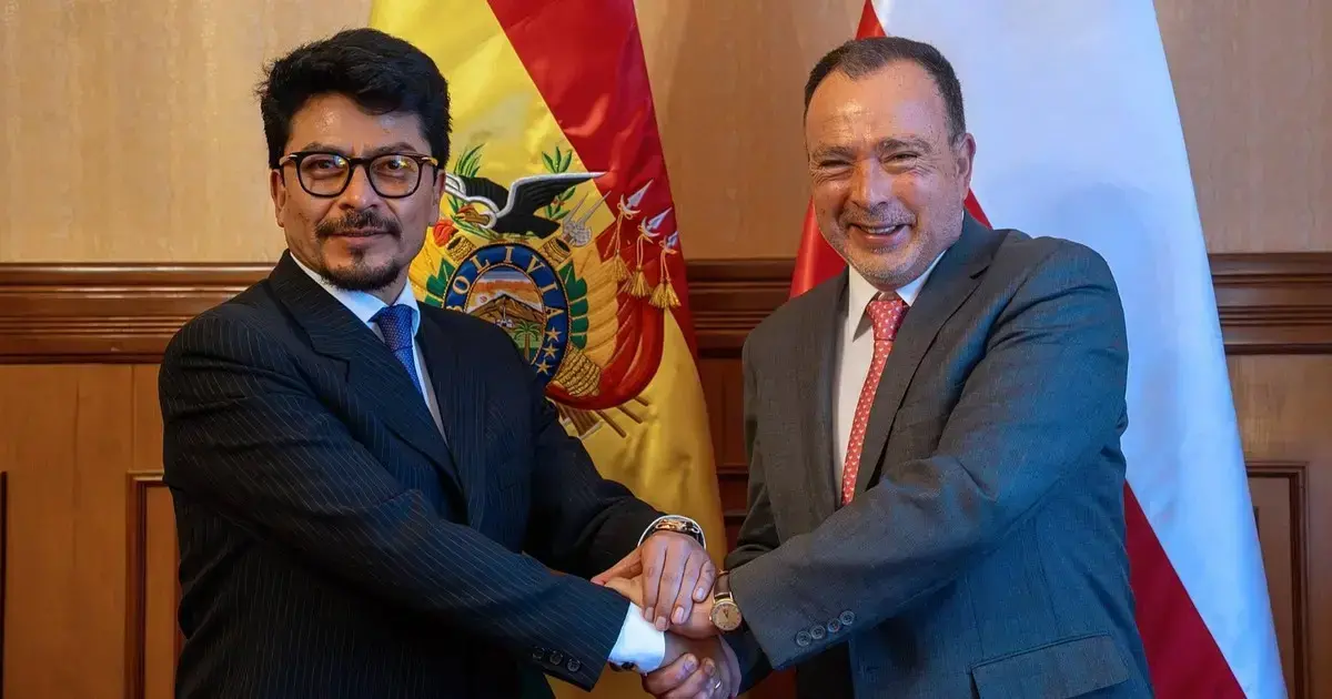 El canciller Aramayo recibió en su despacho a Velasco el 28 de mayo en una reunión de despedida.