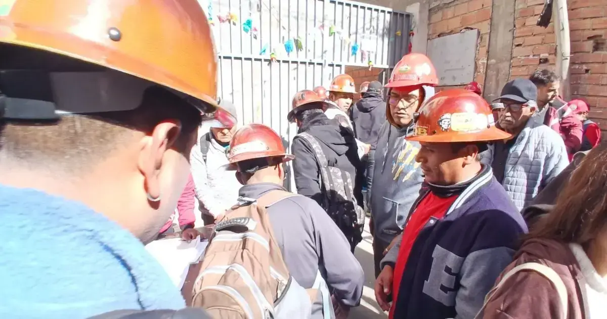 La COB debate posibles bloqueos y diálogo en ampliado de emergencia