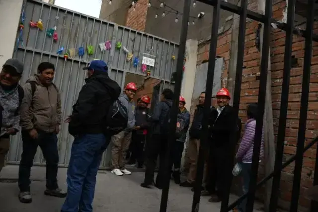 Dirigentes en la sede de la COB en La Paz.