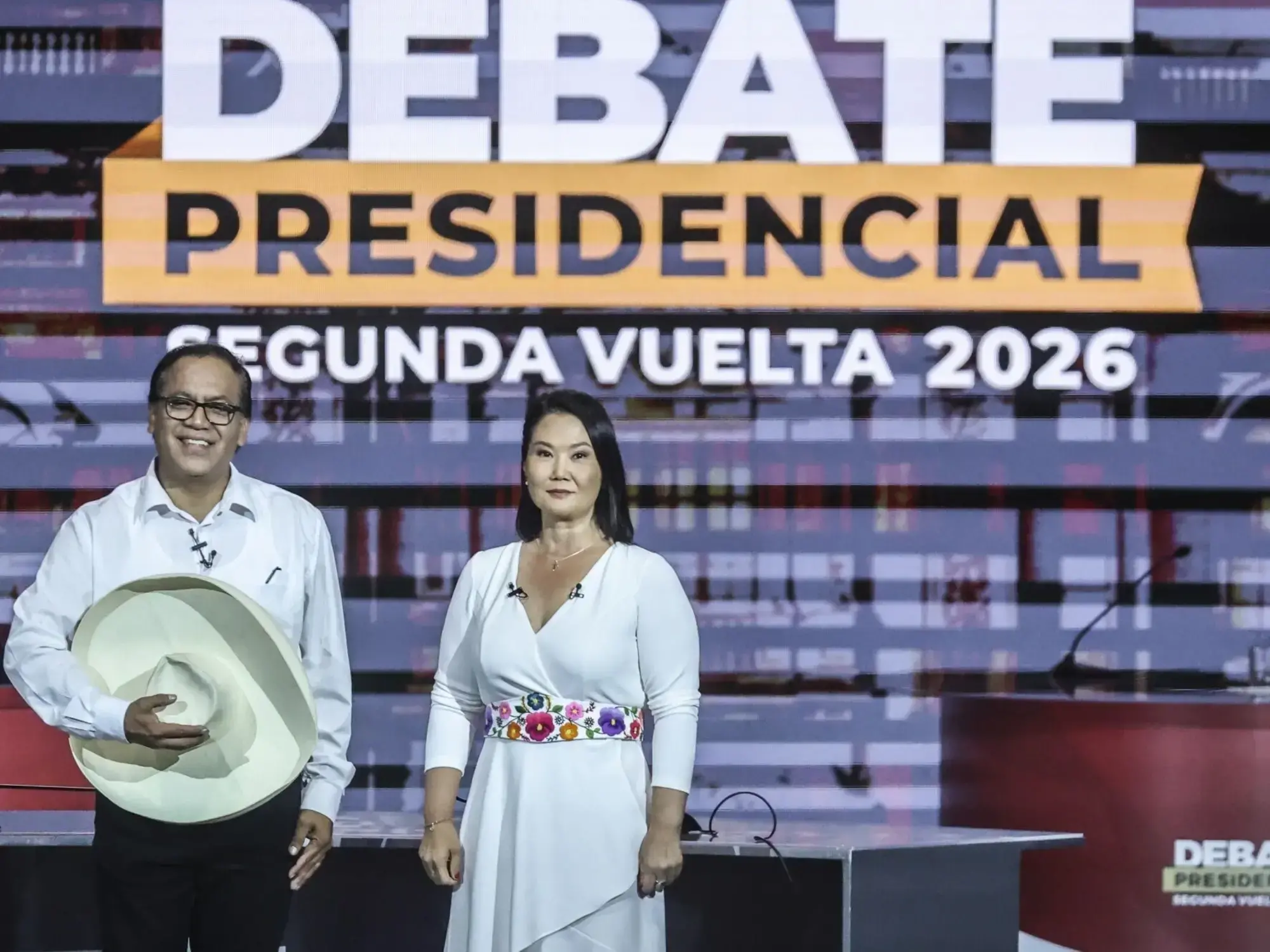 Fujimori y Sánchez chocan en debate con acusaciones y propuestas para la segunda vuelta en Perú