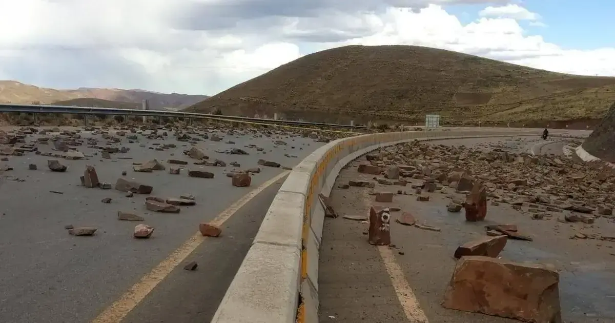 Carretera Oruro-Cochabamba.