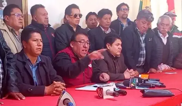La Federación de Choferes Chuquiago Marka de la ciudad de La Paz.
