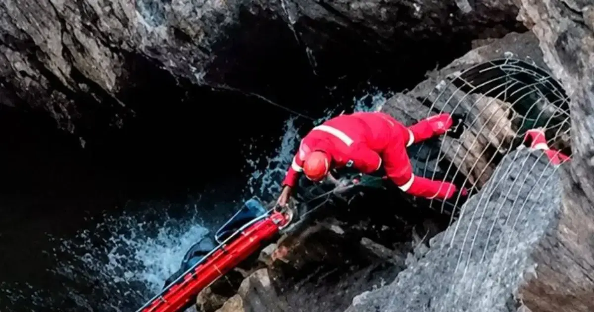 Rescate de cuerpo sin vida en la represa