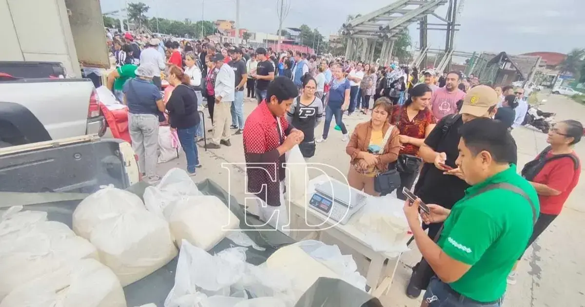Venta de queso en el Cambódromo