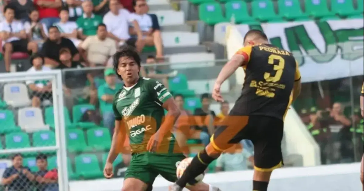 Incidencias del partido entre Oriente y el Tigre en el Tahuichi por el Torneo Amistoso de Verano.