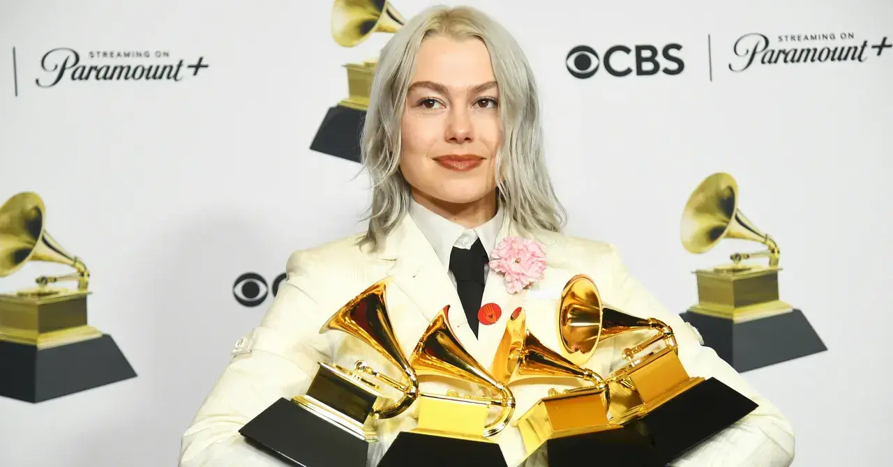 Phoebe Bridgers revoluciona el lanzamiento de su nuevo álbum con conciertos secretos sin móviles