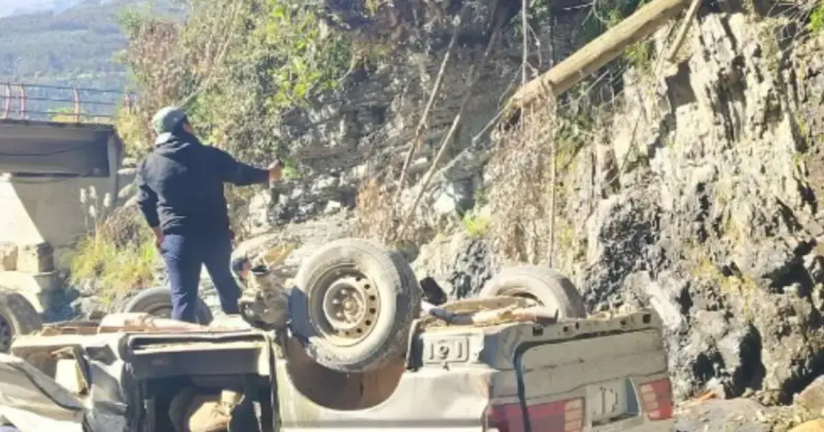 Cuatro muertos al caer una vagoneta a un río en Quime, La Paz