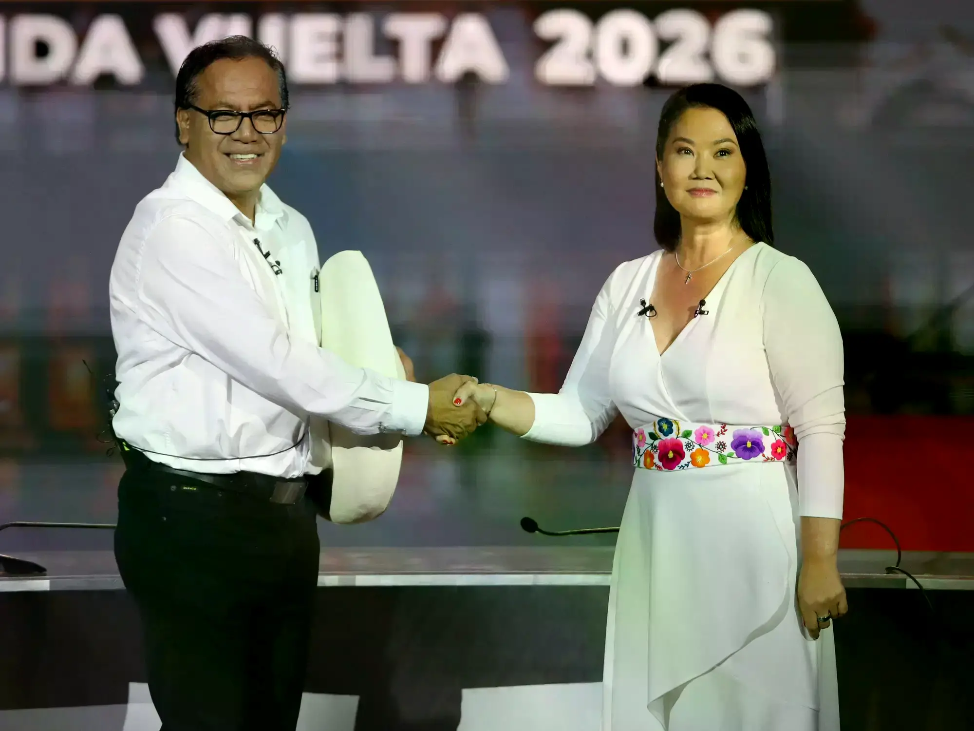 Roberto Sánchez y Keiko Fujimori definen este domingo en el balotaje al próximo presidente de Perú.