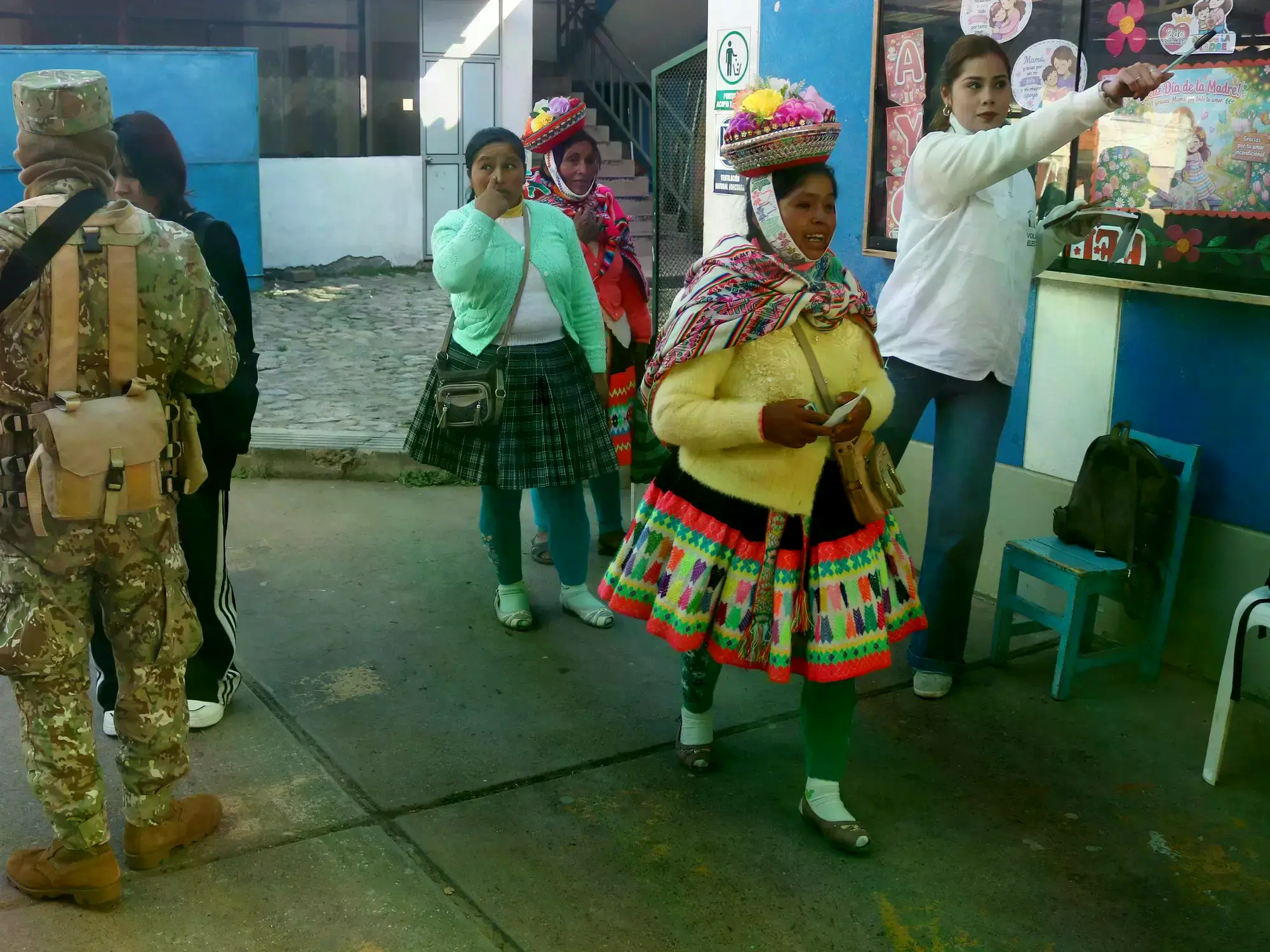 Empresas peruanas enfrentan caída de ingresos pese a resultado electoral
