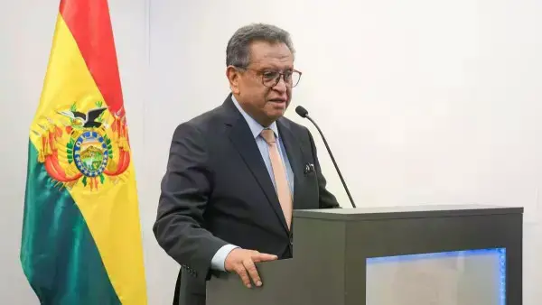 Ministro de Gobierno, Marco Oviedo.