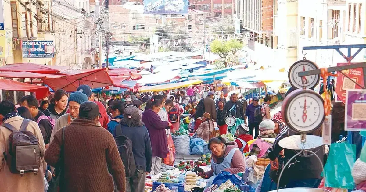 Los bloqueos en La Paz pierden fuerza y ceden tras 44 días de protestas