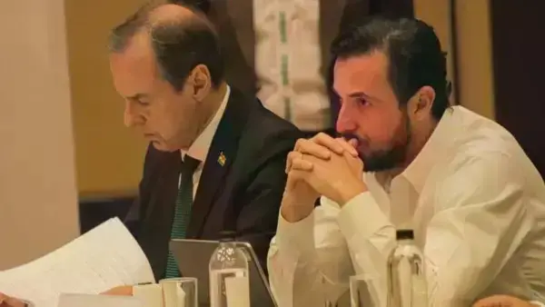 Jorge Tuto Quiroga y el gobernador de Santa Cruz, Juan Pablo Velasco.