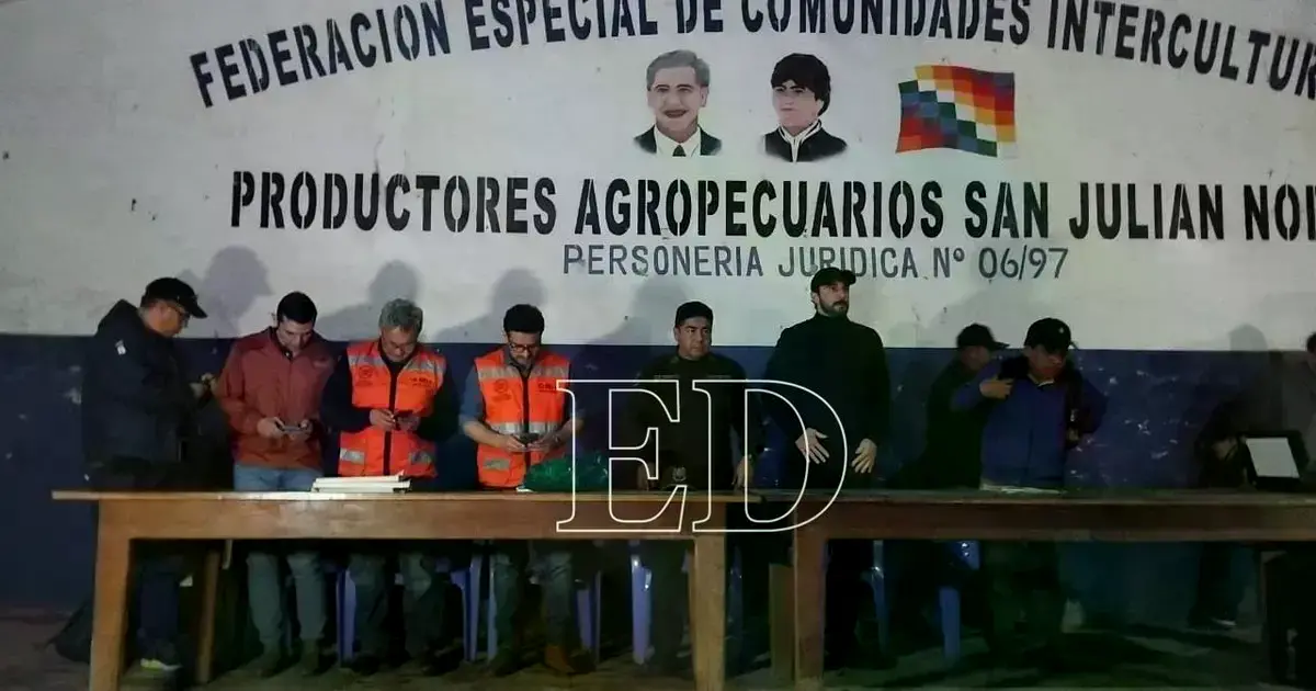 Autoridades departamentales en San Julián