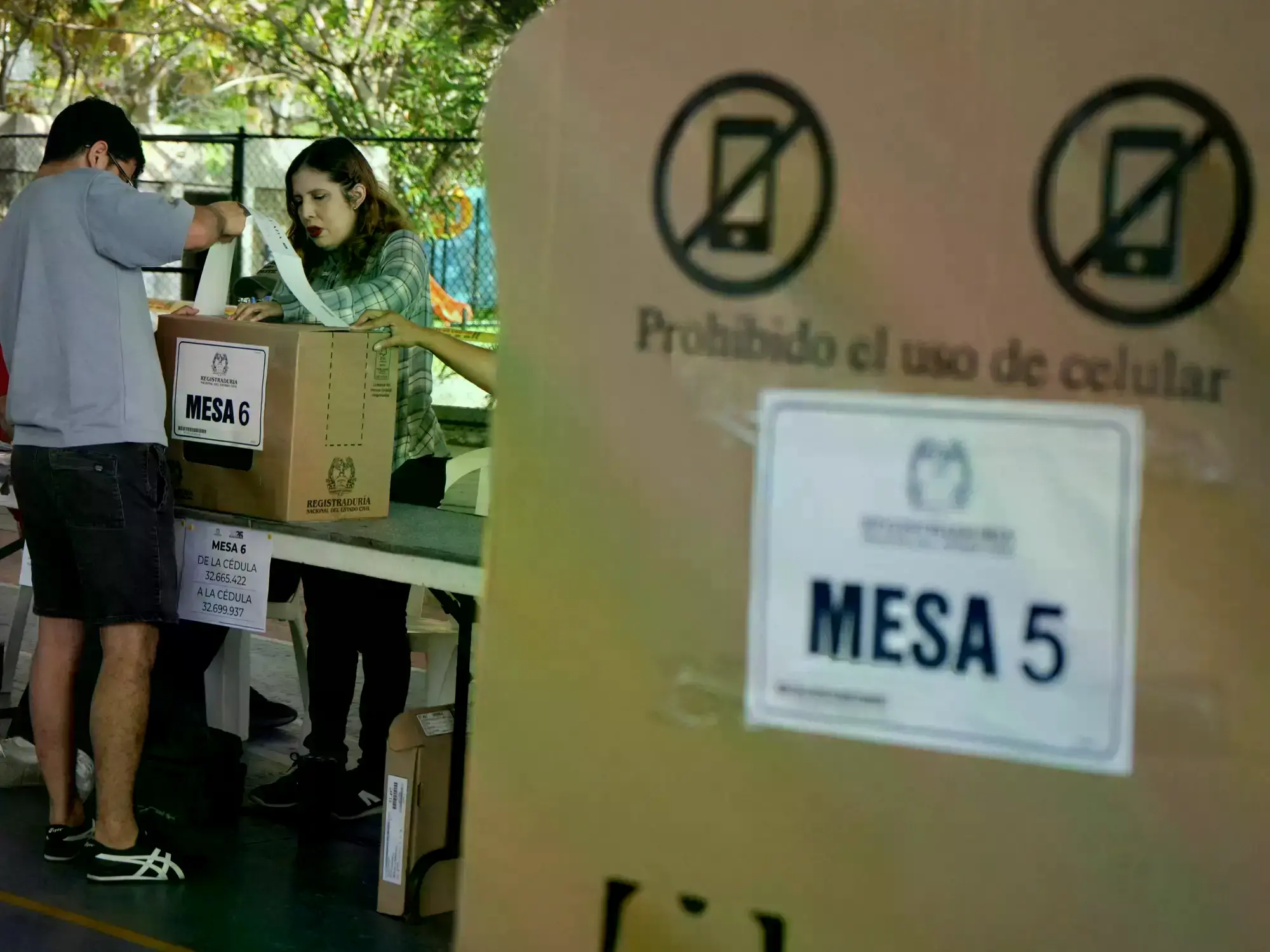 Un centro electoral en Bogotá.