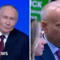 Vladimir Putin durante la entrevista con la BBC en Moscú.