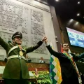 El presidente de Bolivia, Rodrigo Paz, y el vicepresidente, Edmand Lara, durante la ceremonia de juramentación.