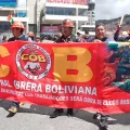 Marcha de la COB, en La Paz, durante este sábado.