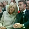 Brigitte Macron junto al presidente Emmanuel Macron.
